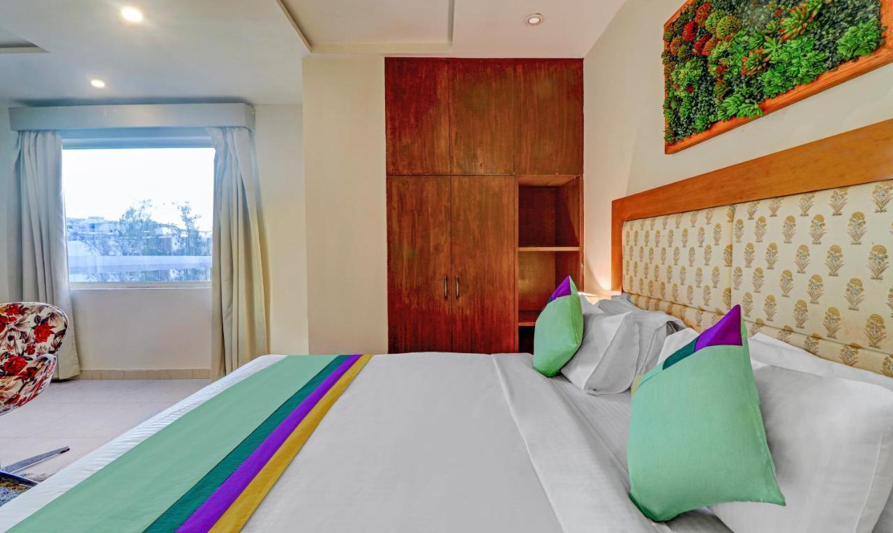 Treebo C1 Taj Nirvana アーグラ エクステリア 写真